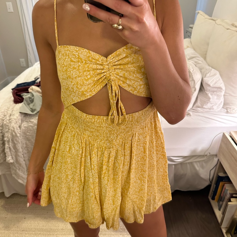 Dress bought in Hawaii! Has shorts lining underneath